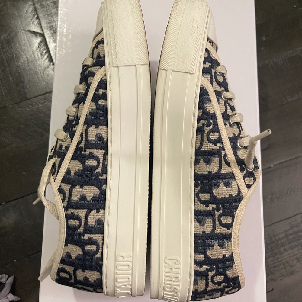 DIOR WALK'N SNEAKER - Picture 3 of 11